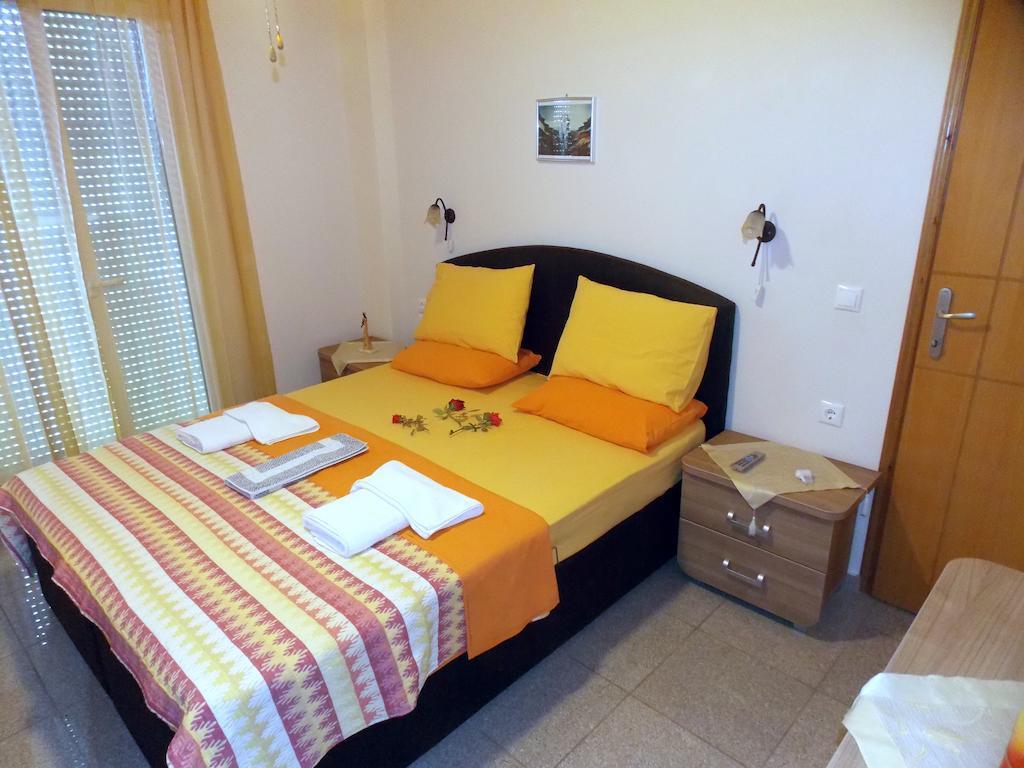 Nikos Apartments Ormos Panagias Zimmer foto